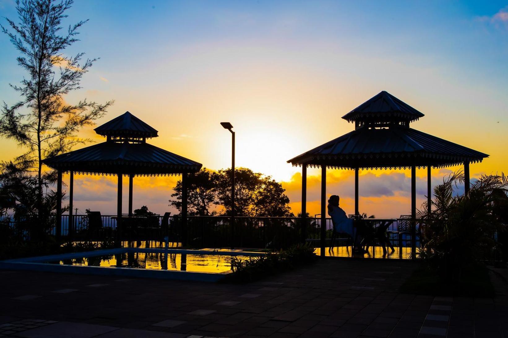 Misty Green Hills Parks & Resorts Kondotty Exteriér fotografie