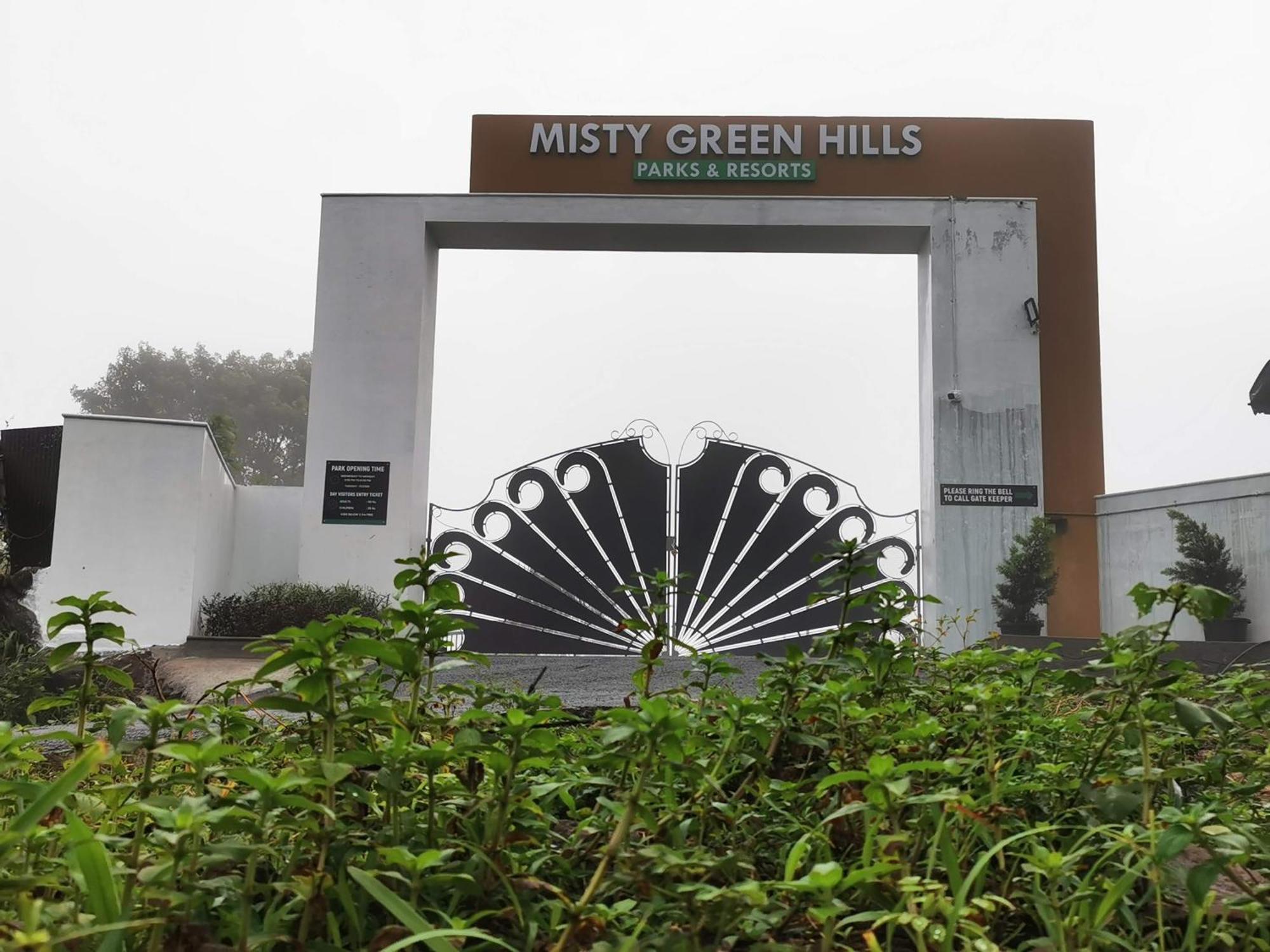 Misty Green Hills Parks & Resorts Kondotty Exteriér fotografie